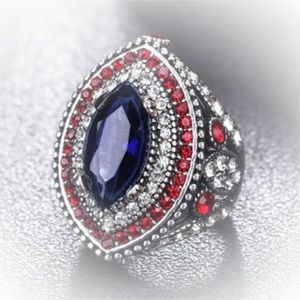 Patriotic Inlaid Crystal Ring in Silver Tone